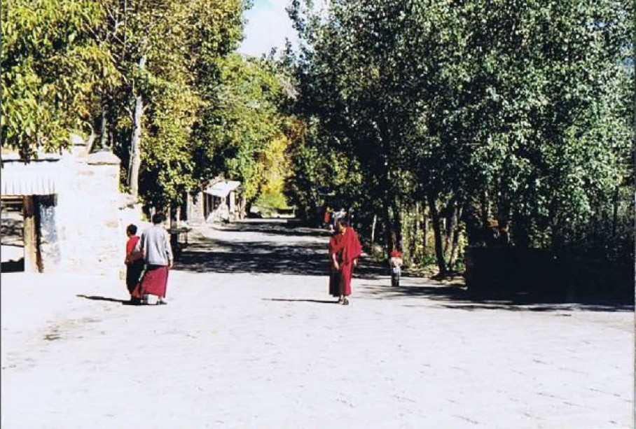 Tibet_Drepung_1999_Img0018