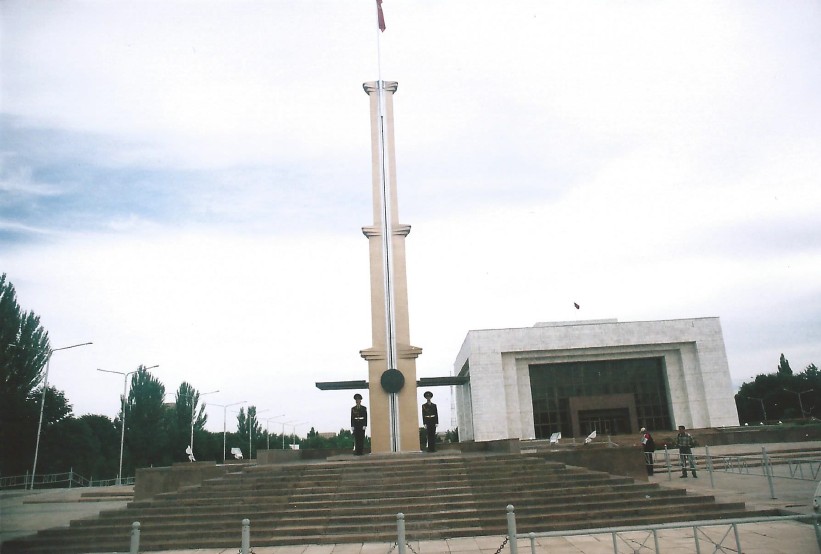 Kirgizstan_Bishkek_2004_Img0007