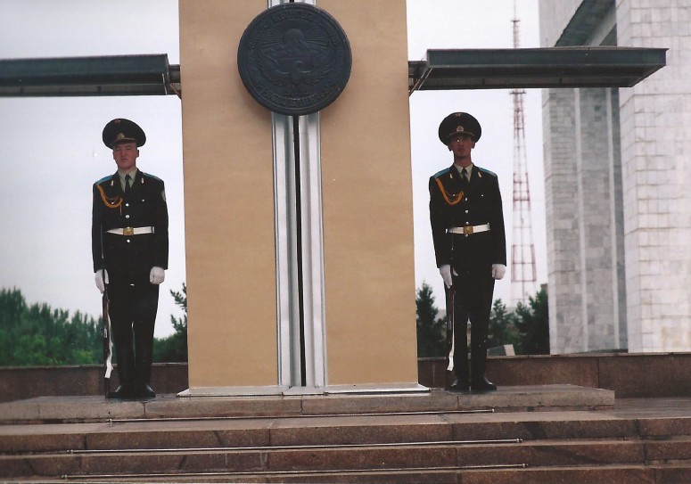 Kirgizstan_Bishkek_2004_Img0008