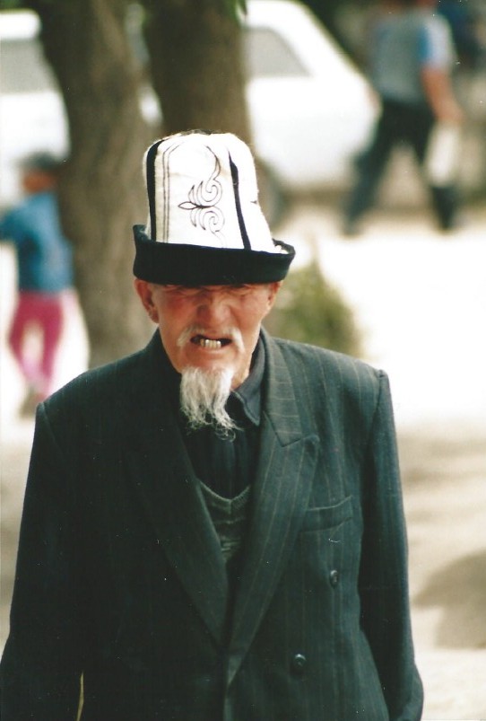 Kirgizstan_Osh_2004_Img0008