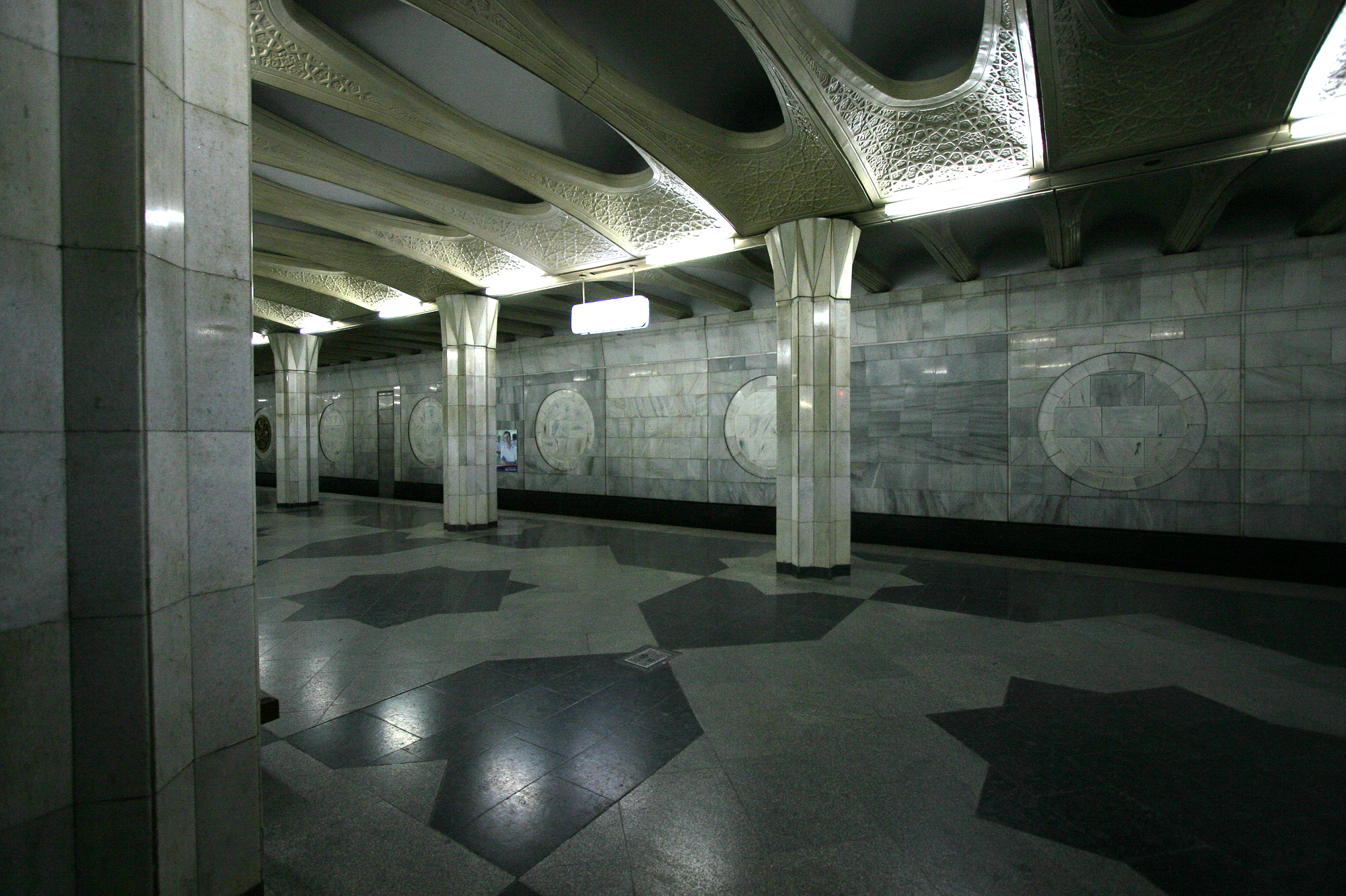 MetroTashkent_metro_drushbanarodov2