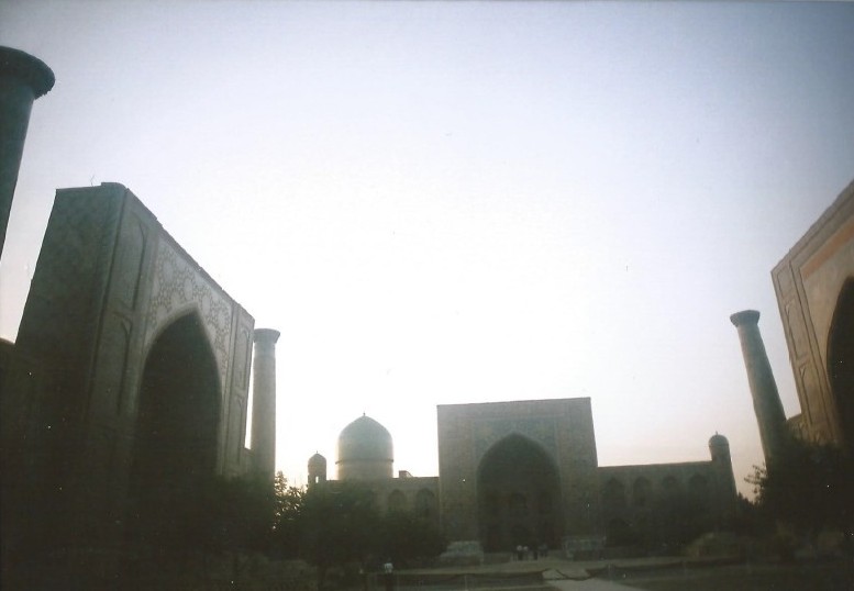 Oezbekistan_Registan_2004_Img0000