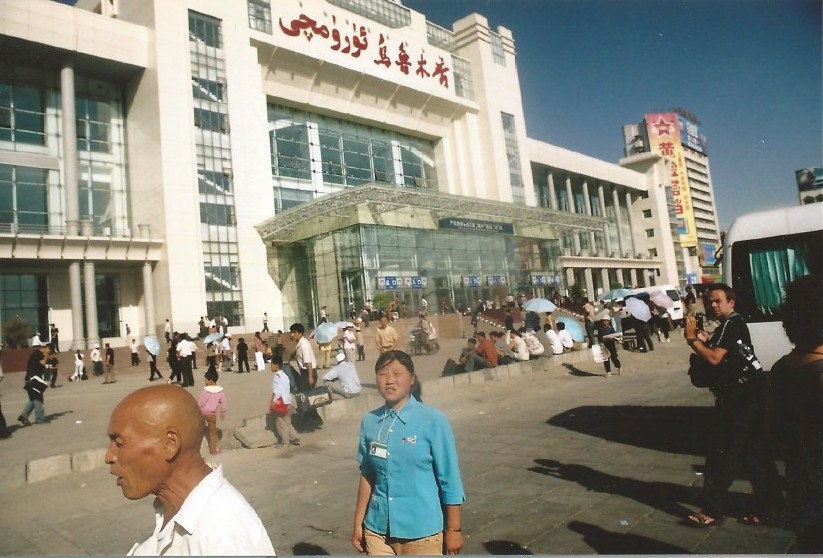 Xinjiang_Urumqi_2004_Img0003