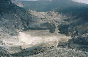 Krater van de Tangkuban Perahu...