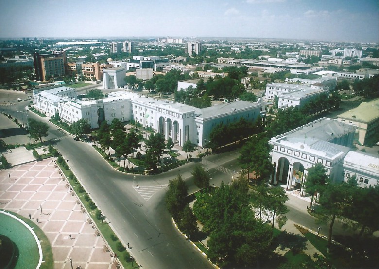 Turkmenistan_Ashgabat_2004_Img0023