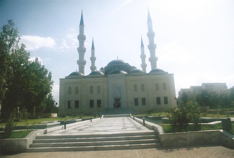 Turkmenistan_Ashgabat_2004_Img0033