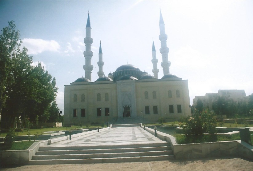 Turkmenistan_Ashgabat_2004_Img0033
