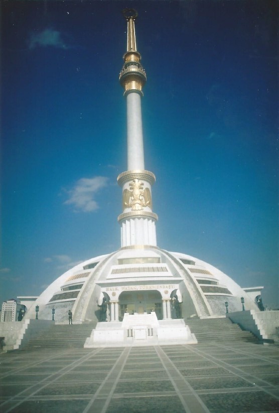 Turkmenistan_Ashgabat_2004_Img0037