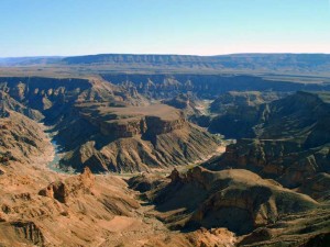 "Fish-River-Canyon-1" by Bries - Eigen werk. Licensed under CC BY-SA 2.5 via Wikimedia Commons - https://commons.wikimedia.org/wiki/File:Fish-River-Canyon-1.jpg#/media/File:Fish-River-Canyon-1.jpg