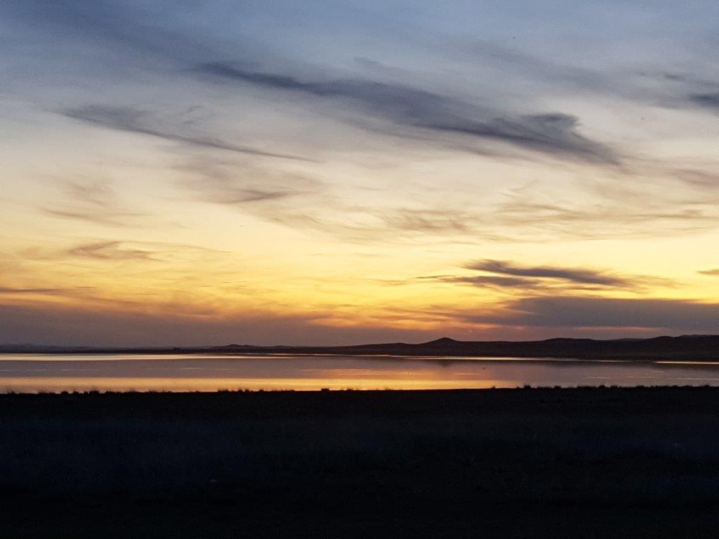 Lake Ugii 088