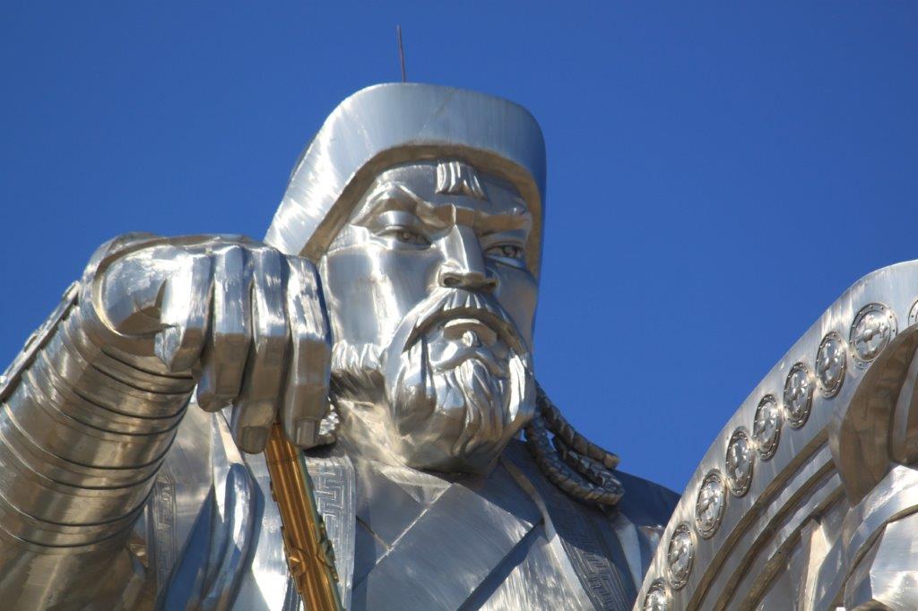 GenghisKhanStatue012