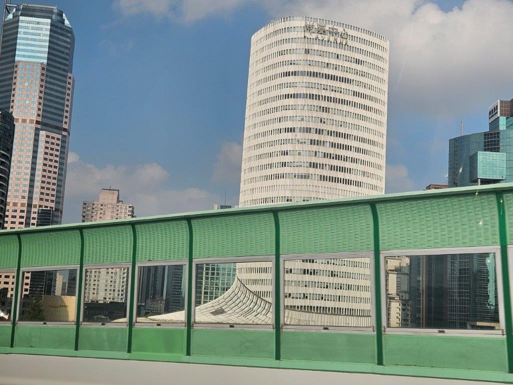 ShanghaiM (99)